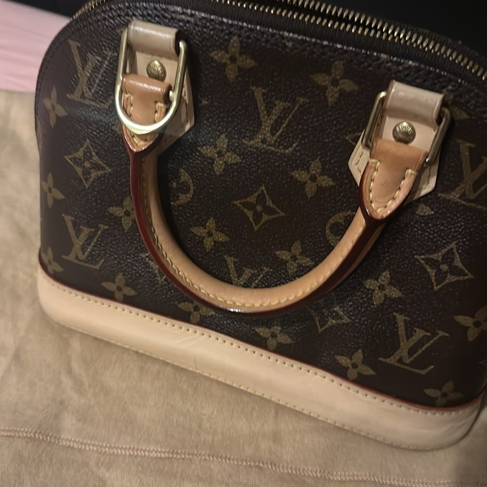 Louis Vuitton Monogram Alma BB- redone - Picture 4 of 11